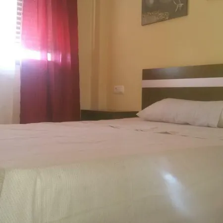 Sunny Apartamento בנידורם